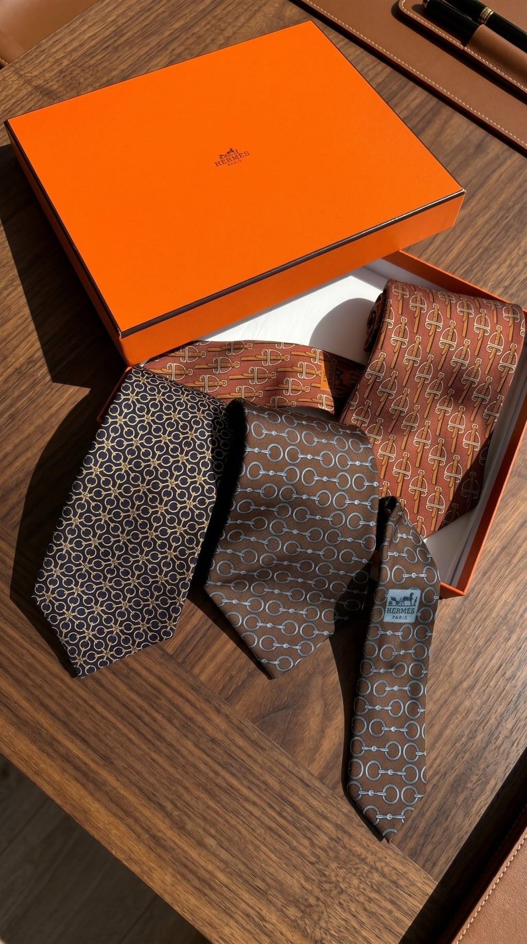 Corbata Hermès - The Tie Club